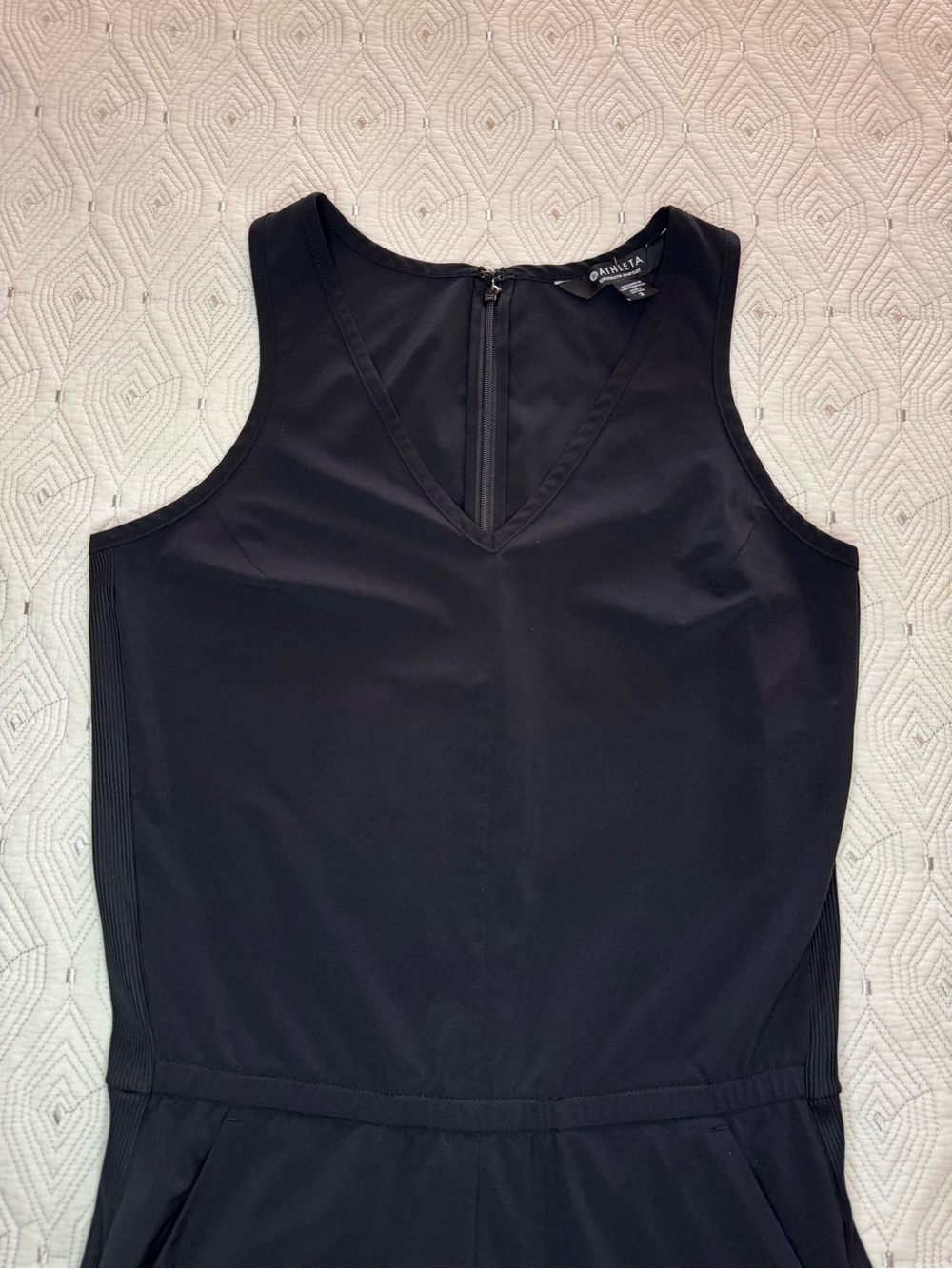 Athleta Brooklyn Jumpsuit Black Sleeveless V-Neck Travel Pants Size 2 - Picture 5 of 15